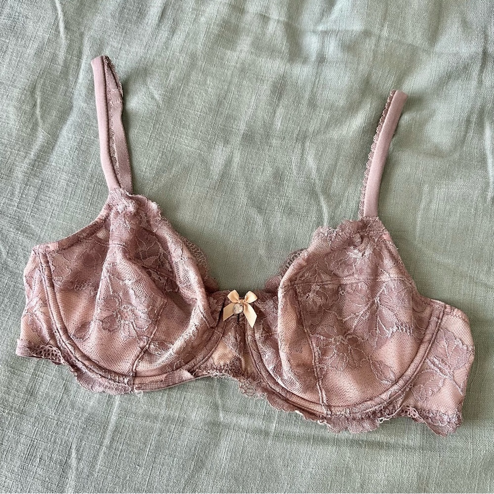 Body by Victoria Unlined Demi Bra